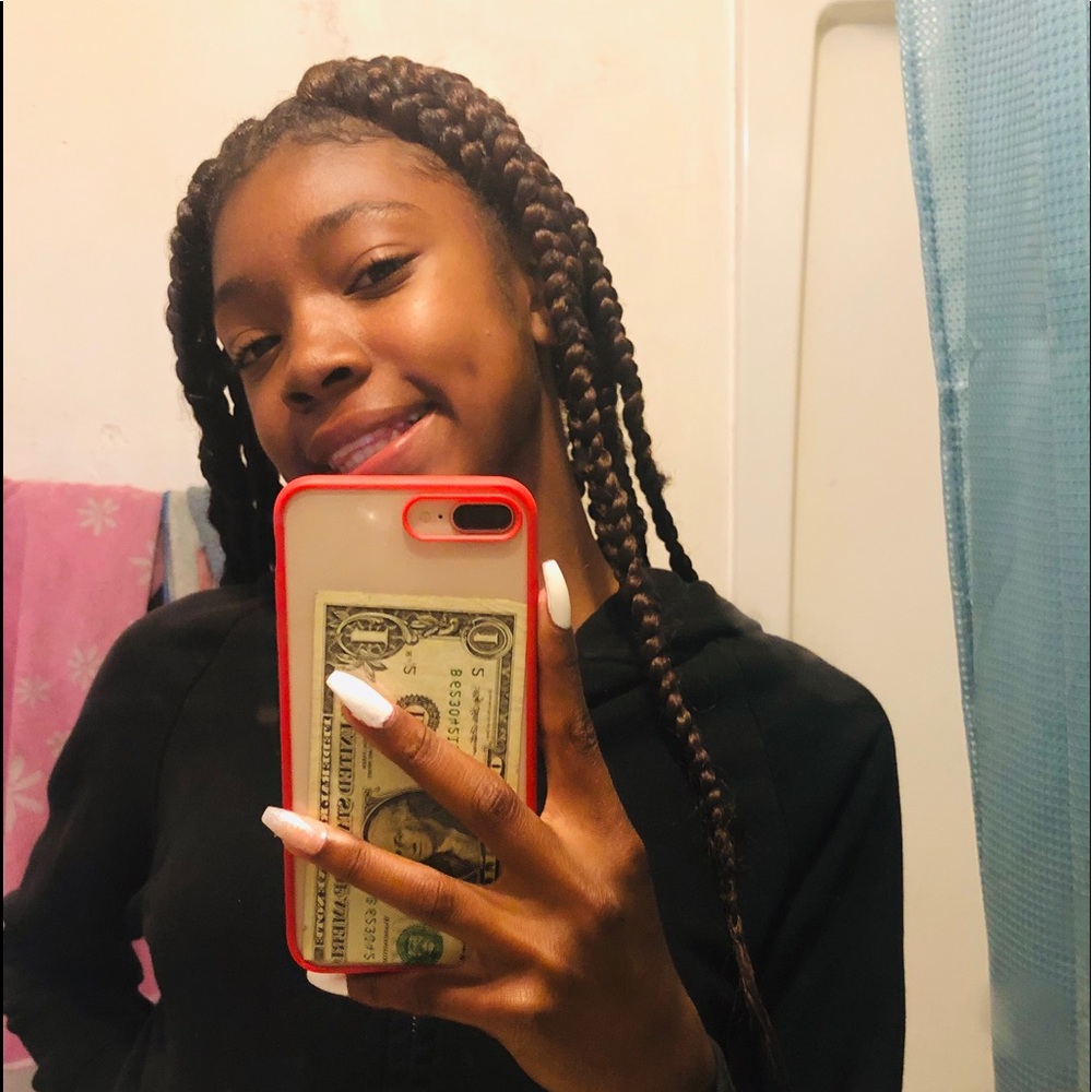 Meet your Posher, Diamond